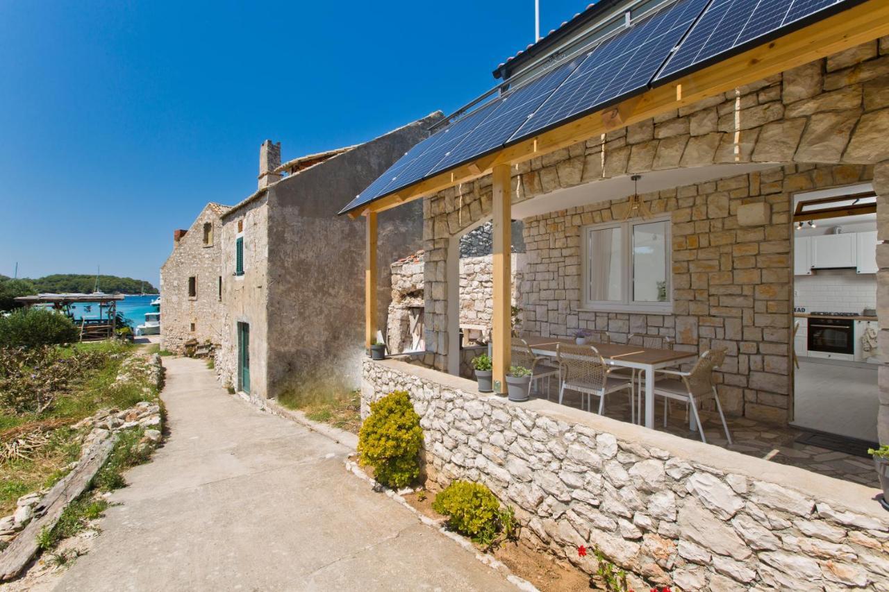 Ferienhaus Robinson House T'n't Hvar Town